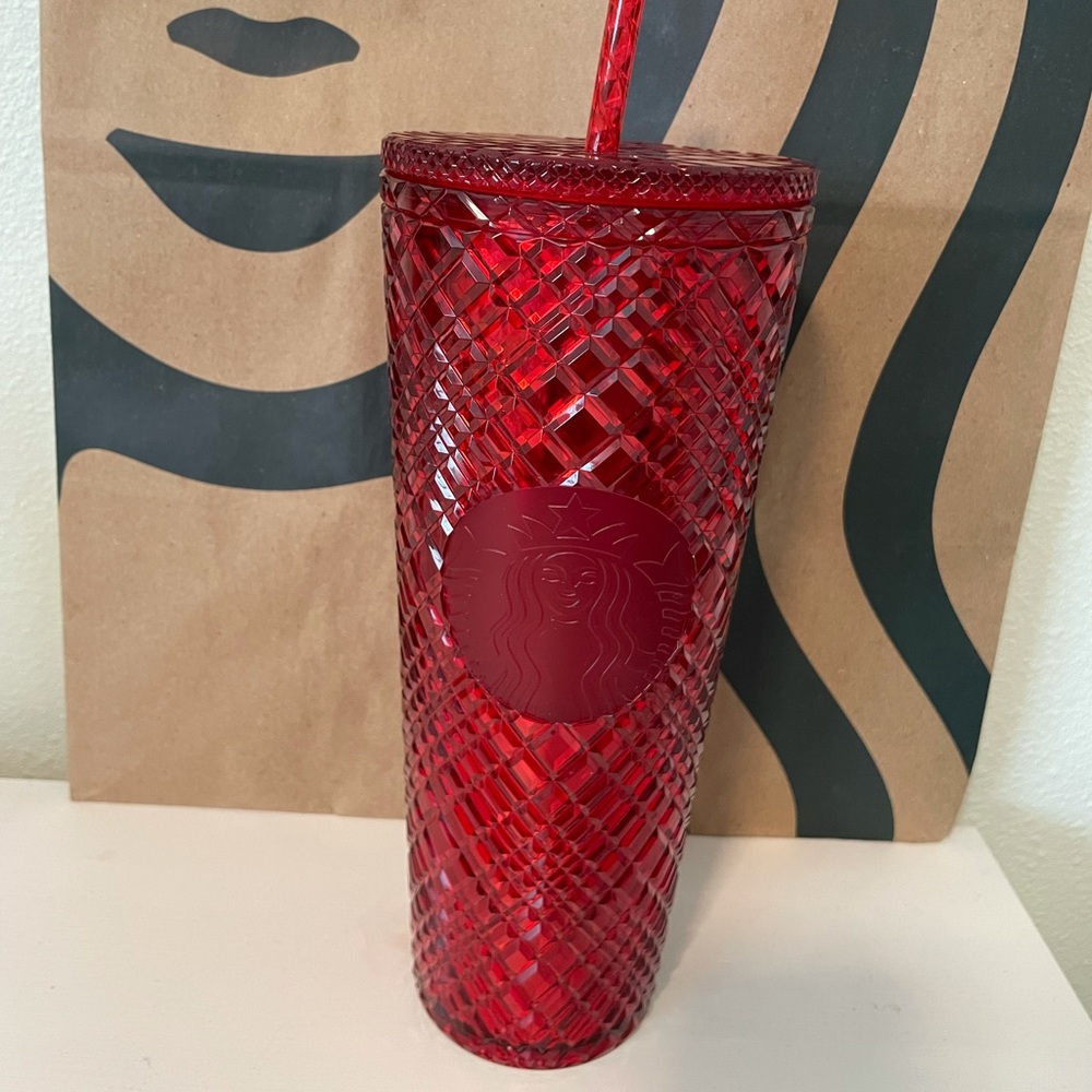 New 2021 Starbucks Holiday Tumbler - Red 24oz